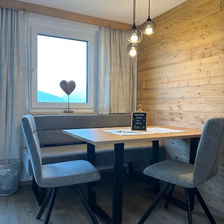 Haus Sonnleitner Dachstein * 람자우 암 다흐스타인